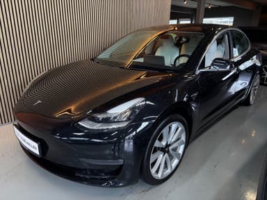 Tesla 2020 bilde 1