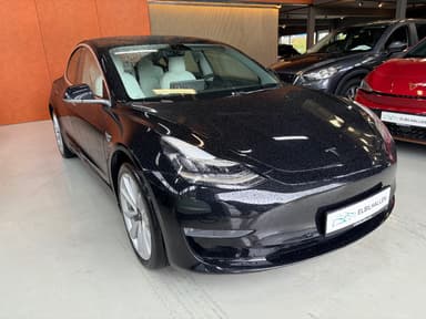 Tesla 2020 bilde 3