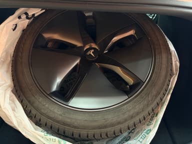 Tesla 2020 bilde 30