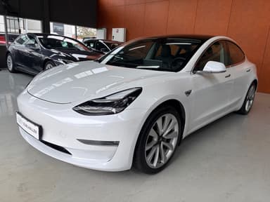 Tesla 2020 bilde 3