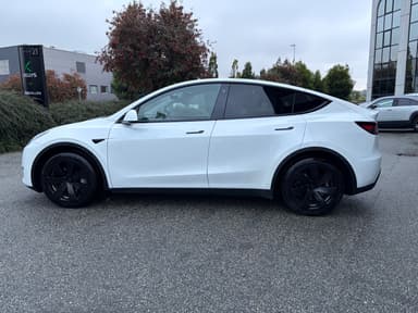 Tesla 2021 bilde 33