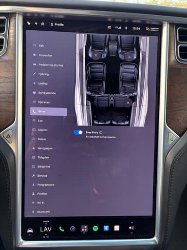 Tesla 2017 bilde 33