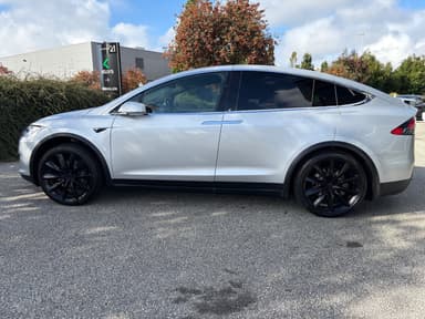 Tesla 2017 bilde 7