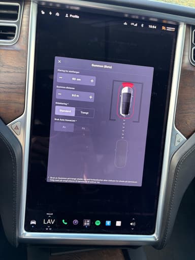 Tesla 2017 bilde 32