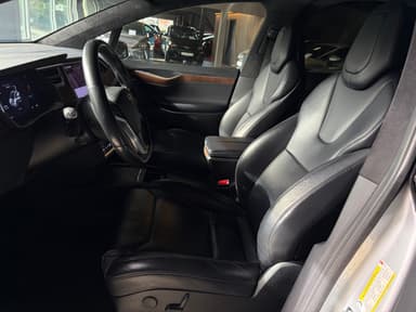 Tesla 2017 bilde 11
