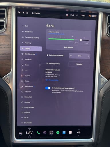 Tesla 2017 bilde 31