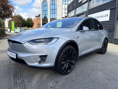 Tesla 2017 bilde 36