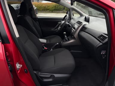 Toyota 2010 bilde 13