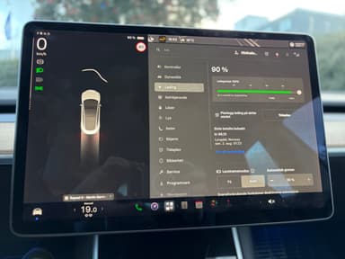 Tesla 2020 bilde 28