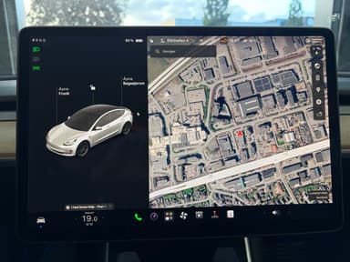 Tesla 2020 bilde 36