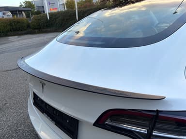 Tesla 2020 bilde 32