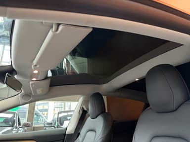 Tesla 2021 bilde 14