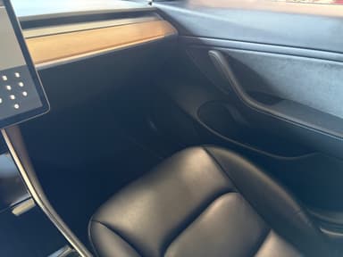 Tesla 2020 bilde 24