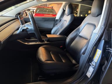 Tesla 2020 bilde 9
