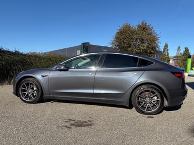 Tesla 2020 bilde 42