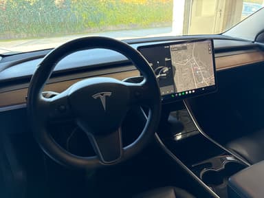 Tesla 2020 bilde 27