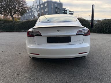 Tesla 2022 bilde 7