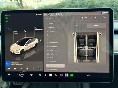 Tesla 2022 bilde 32