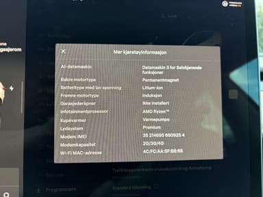 Tesla 2022 bilde 30