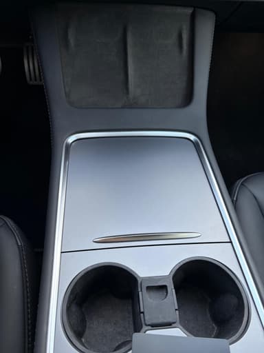 Tesla 2022 bilde 33