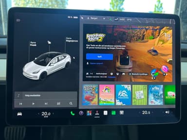 Tesla 2022 bilde 23
