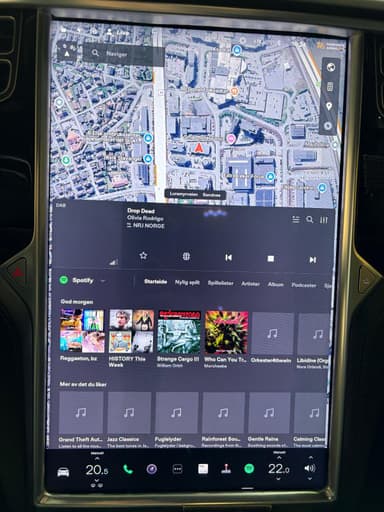 Tesla 2017 bilde 32