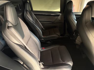 Tesla 2017 bilde 17