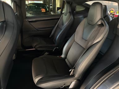 Tesla 2017 bilde 13