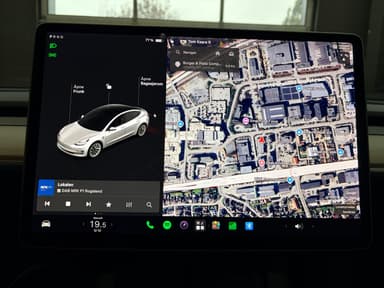 Tesla 2021 bilde 24