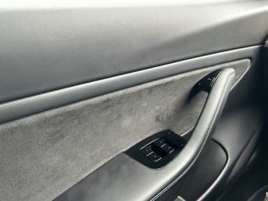 Tesla 2020 bilde 17