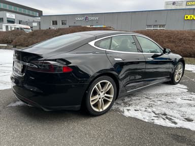 Tesla 2014 bilde 4