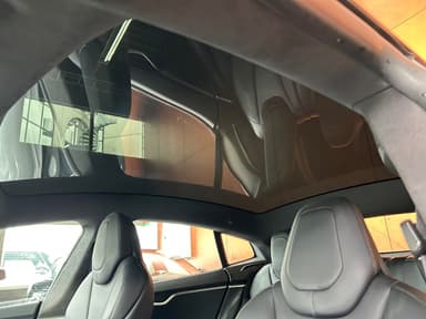 Tesla 2017 bilde 15