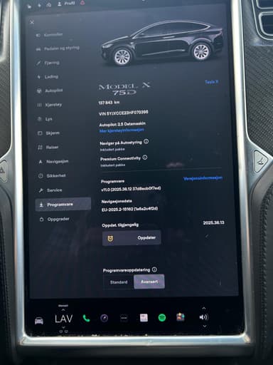 Tesla 2017 bilde 33