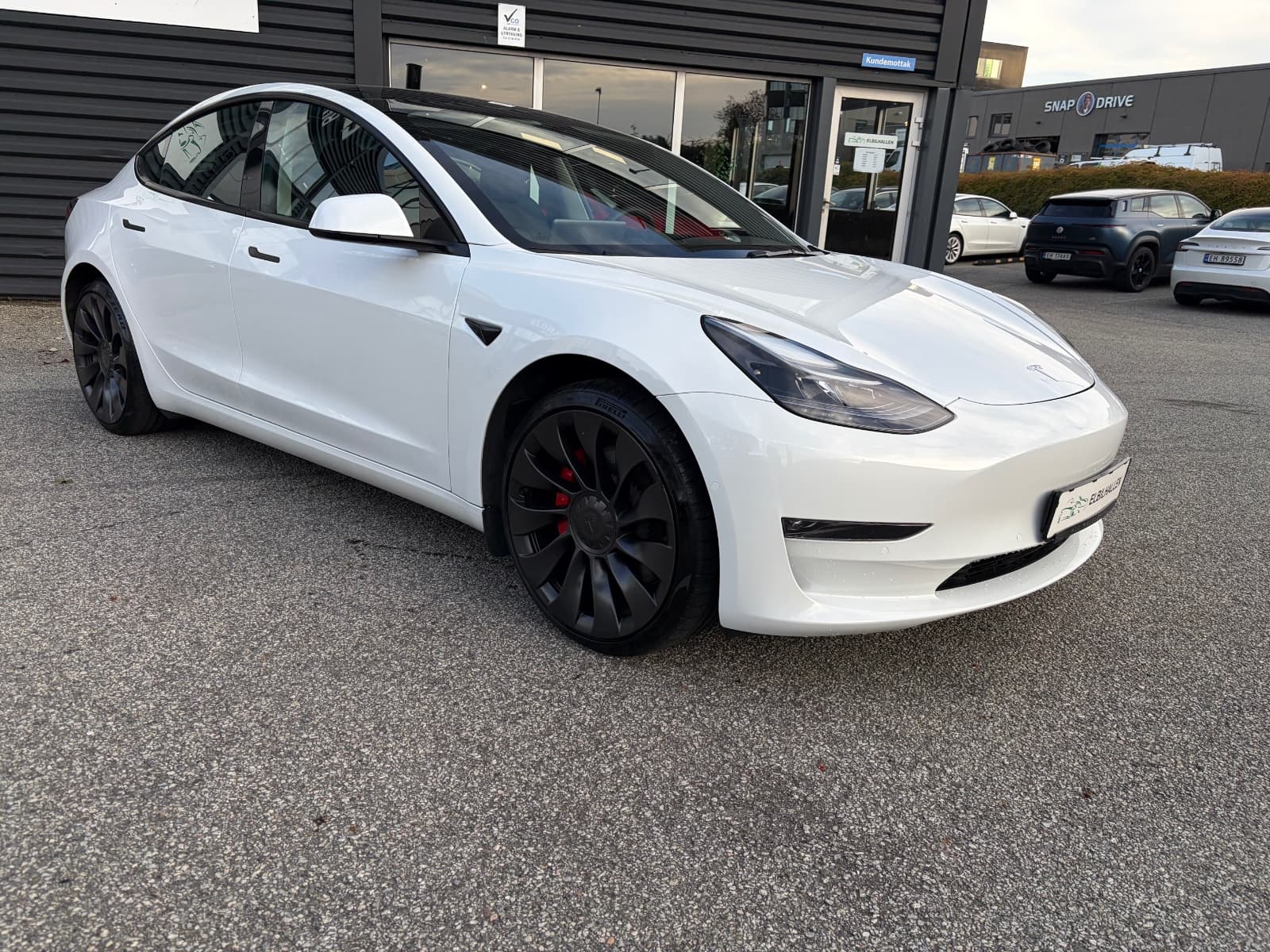Tesla 2022 0 - Elbilhallen