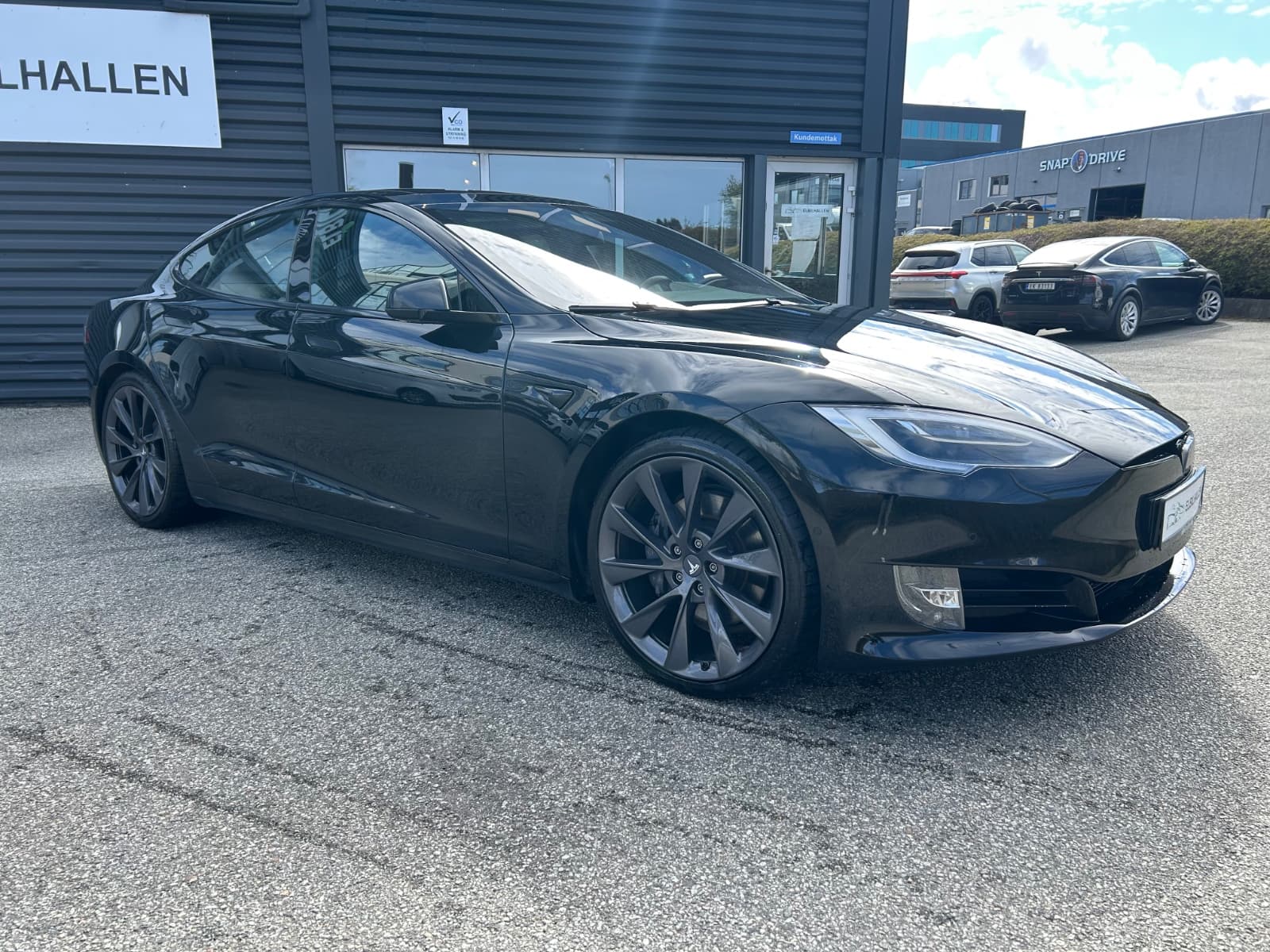 Tesla 2018 0 - Elbilhallen