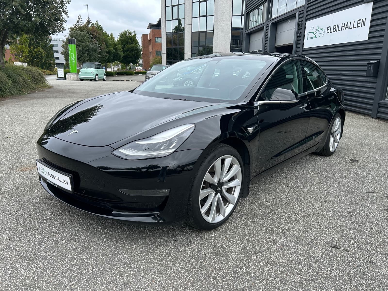 Tesla 2019